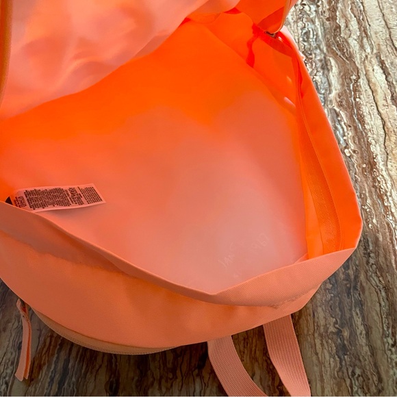 JanSport - Picture 4 of 6